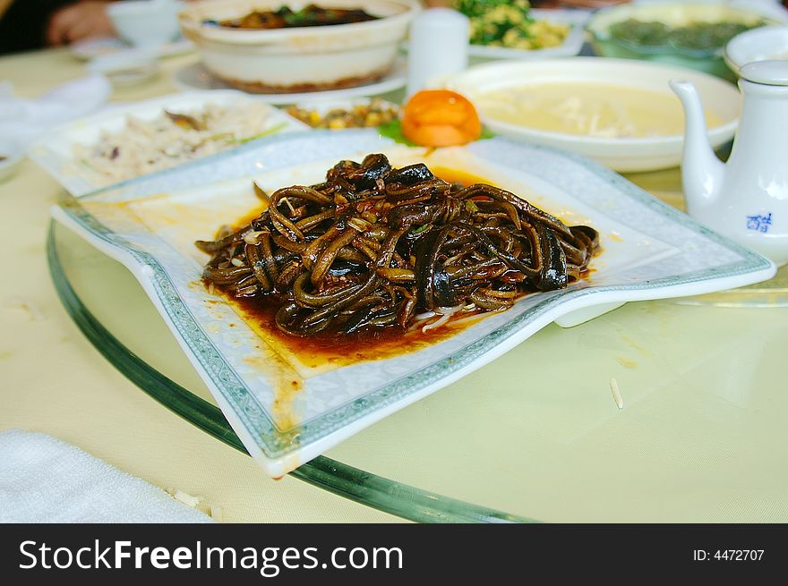 Chinese yangzou food hongshaoshansi