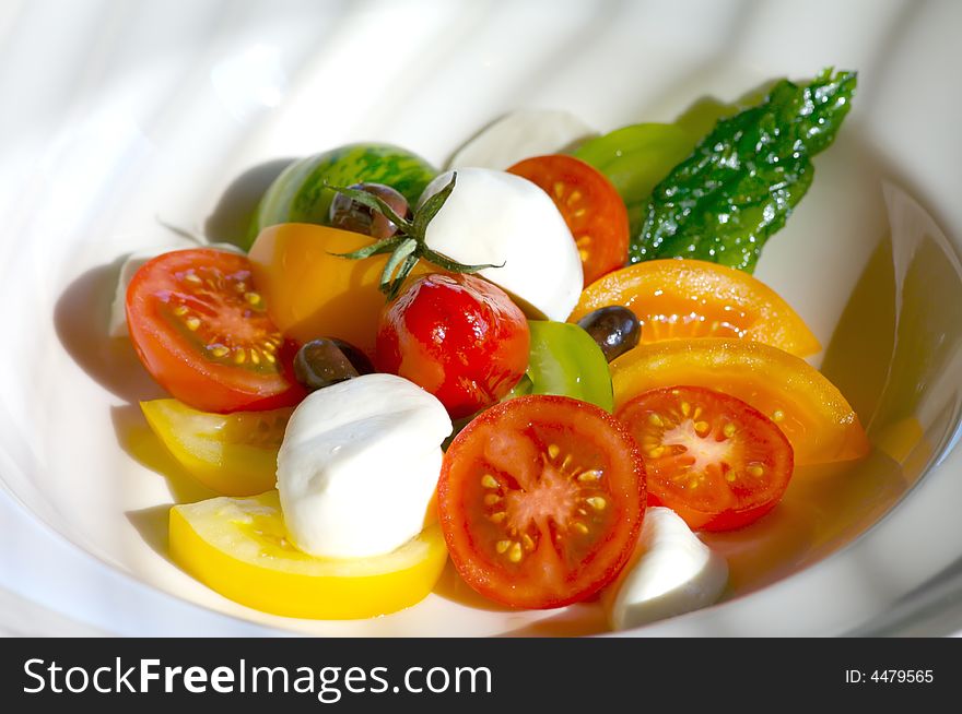 Image of tomato salad with buffalo mozzerella