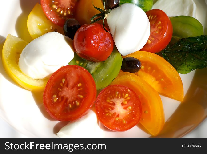 Image of tomato salad with buffalo mozzerella