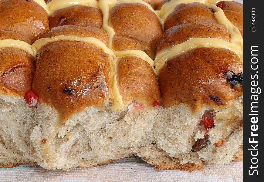 Hot cross buns