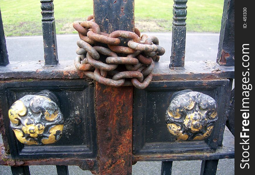 Chained gates