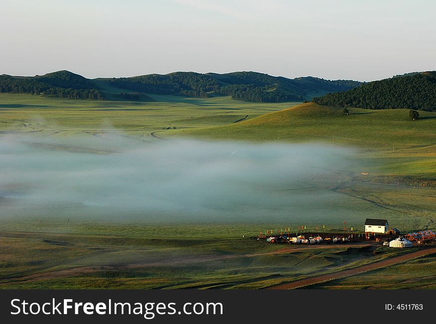 Before sunrise, the fog become heavy, the house disappeared because the heavy fog, appeared just one second. Before sunrise, the fog become heavy, the house disappeared because the heavy fog, appeared just one second