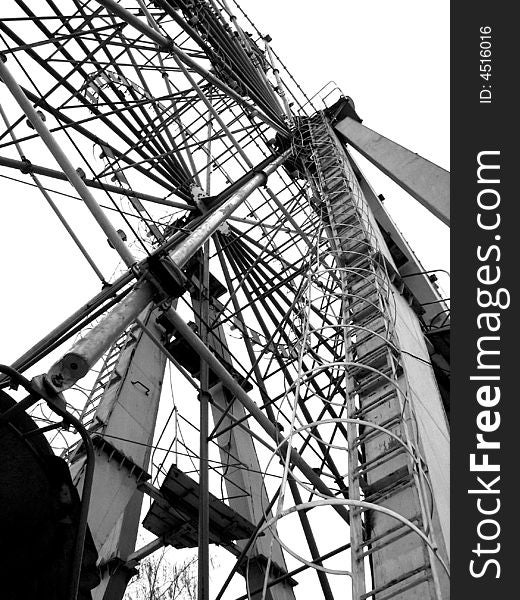 Black and white photograph of psychodelik obserwation wheel from central park. Black and white photograph of psychodelik obserwation wheel from central park