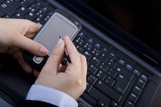 Businesswoman Holding Modern Mobile Pda Phone Royalty Free Stock Photos Businesswoman Holding Modern Mobile Pda Phone Royalty Free Stock Photos