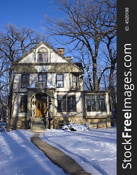 Victorian House in Chicago suburbs. Victorian House in Chicago suburbs.