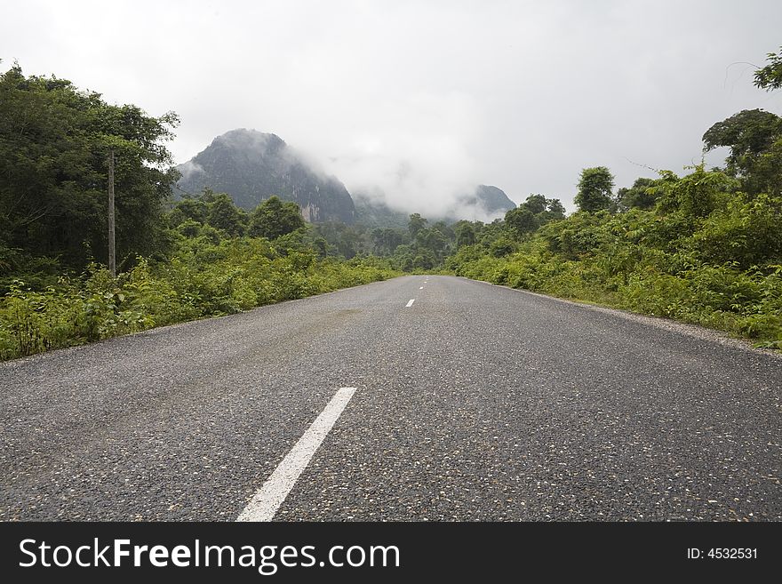 In Laos itself are the main streets very little traffic. In Laos itself are the main streets very little traffic