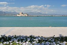Island Castle And Flowers Royalty Free Stock Image Island Castle And Flowers Royalty Free Stock Image