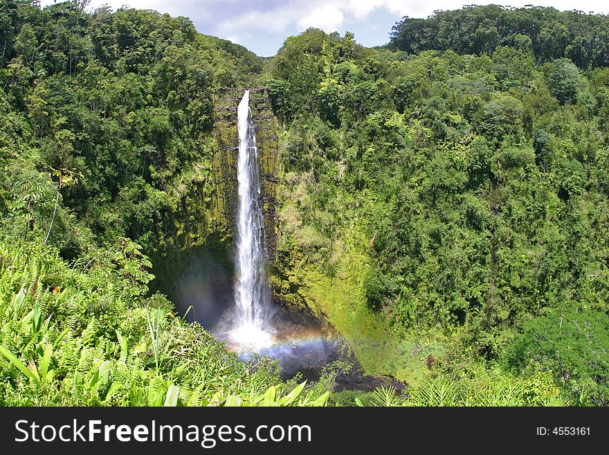Akaka waterfalls in Maui, Hawaii. Akaka waterfalls in Maui, Hawaii