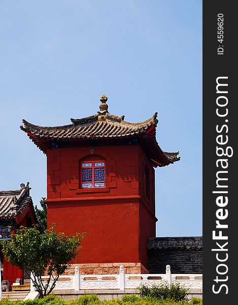 Is located Shandong the Chin Shihhuang temple construction