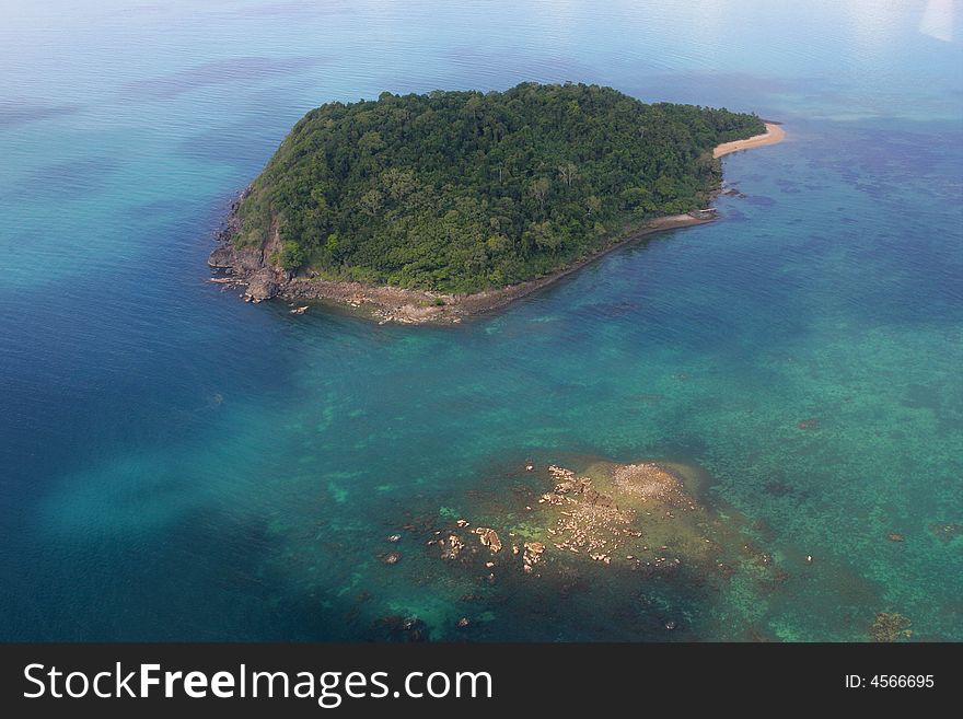 A shot of tropical islands in Australia. A shot of tropical islands in Australia