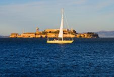 Sail Boat Next To Alcatraz Island Royalty Free Stock Photos Sail Boat Next To Alcatraz Island Royalty Free Stock Photos