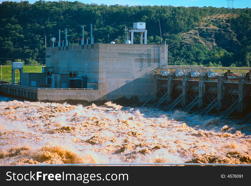 Flood Stage At Kerr Dam