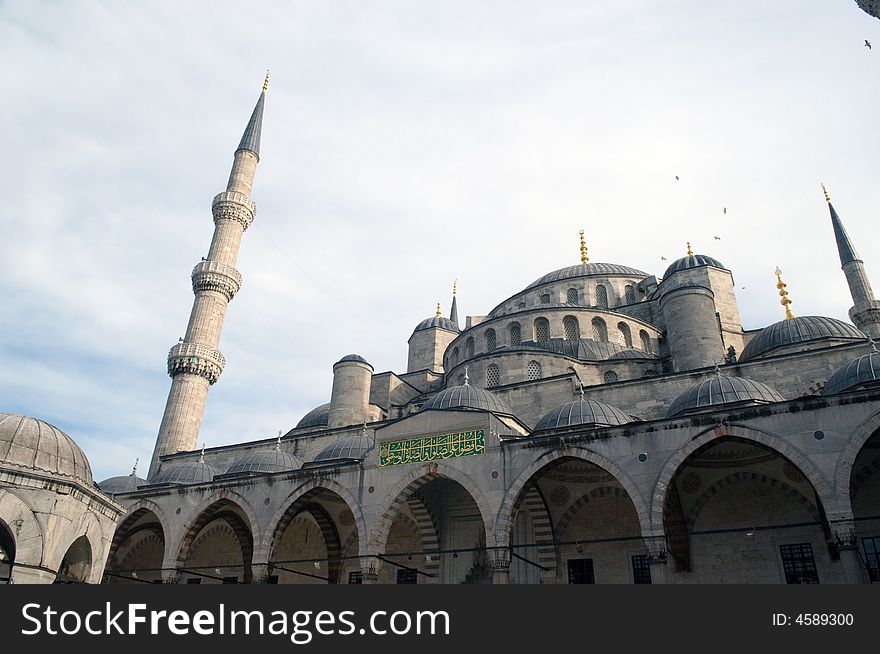 SultanAhmet (Blue) mosque, Istanbul, Turkey.