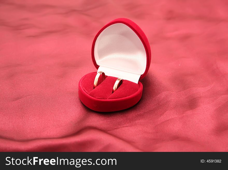 Wedding rings in the red box