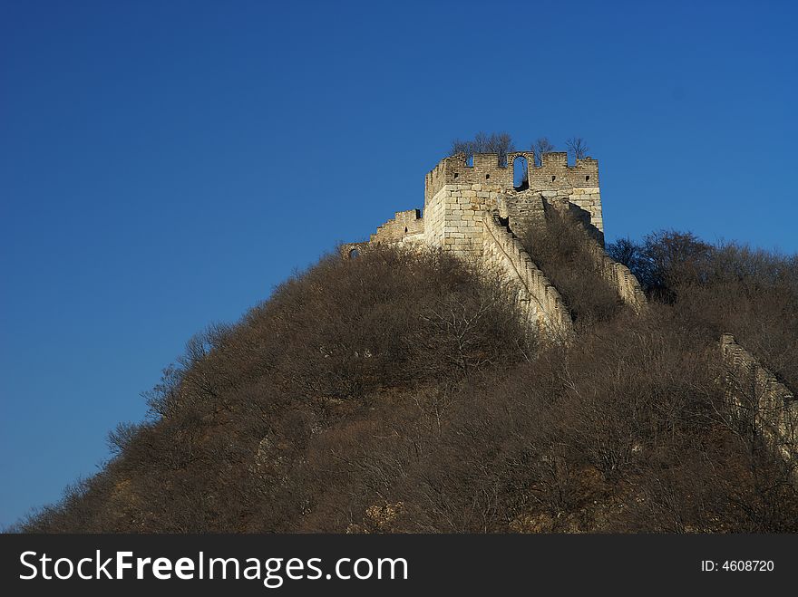 Dilapidated,the Great Wall,blue sky,tree,mountain. Dilapidated,the Great Wall,blue sky,tree,mountain