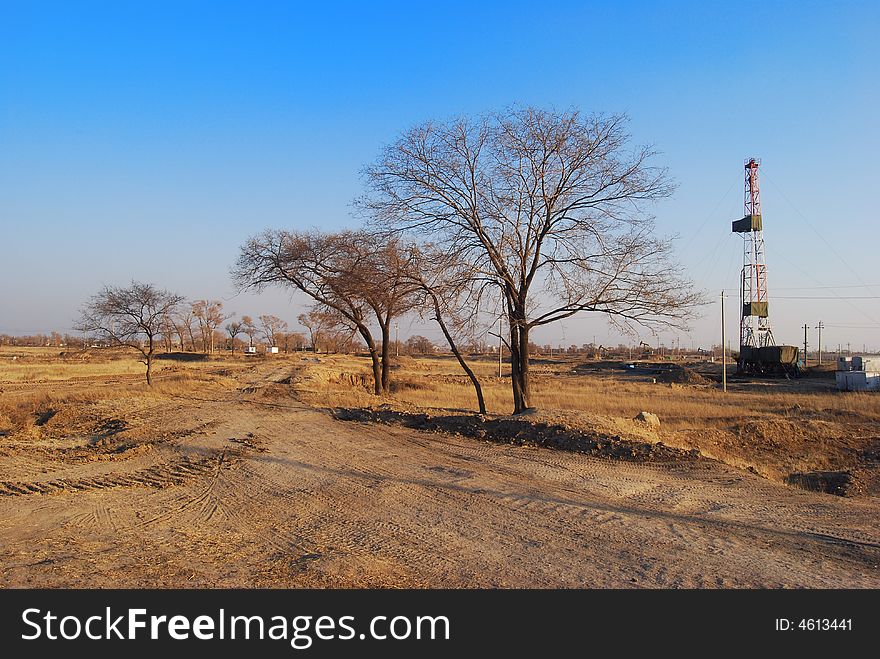 Beautiful and richly-endowed Oilfield. Beautiful and richly-endowed Oilfield