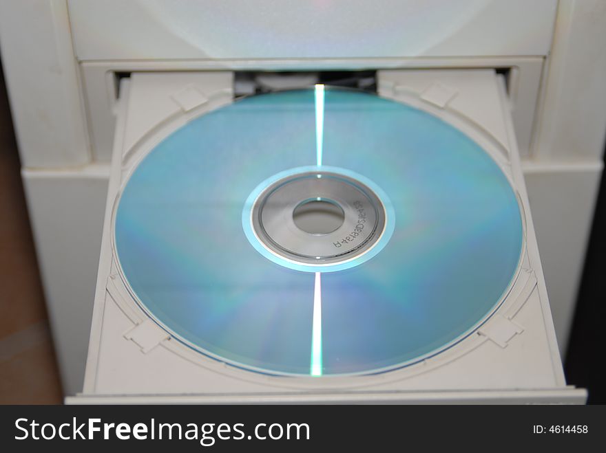 Opened cd-rom with blank cd