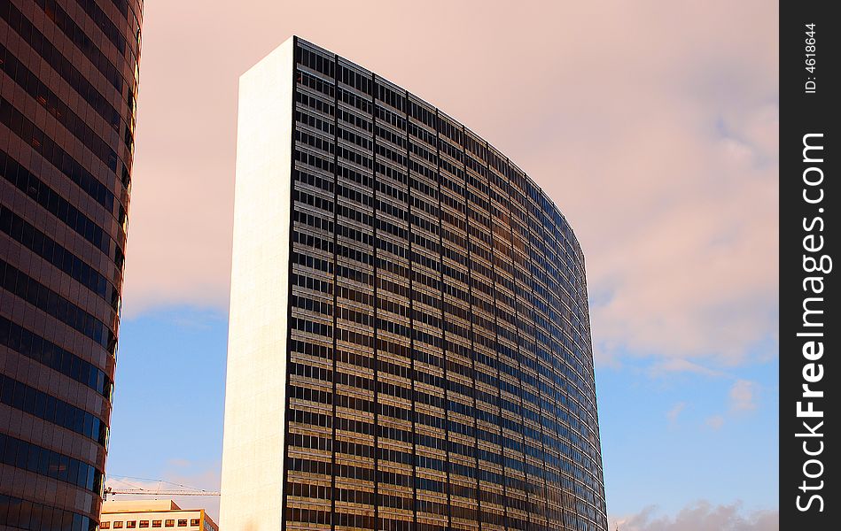 Curved Office Skyscaper in Bay Area,
California. Curved Office Skyscaper in Bay Area,
California