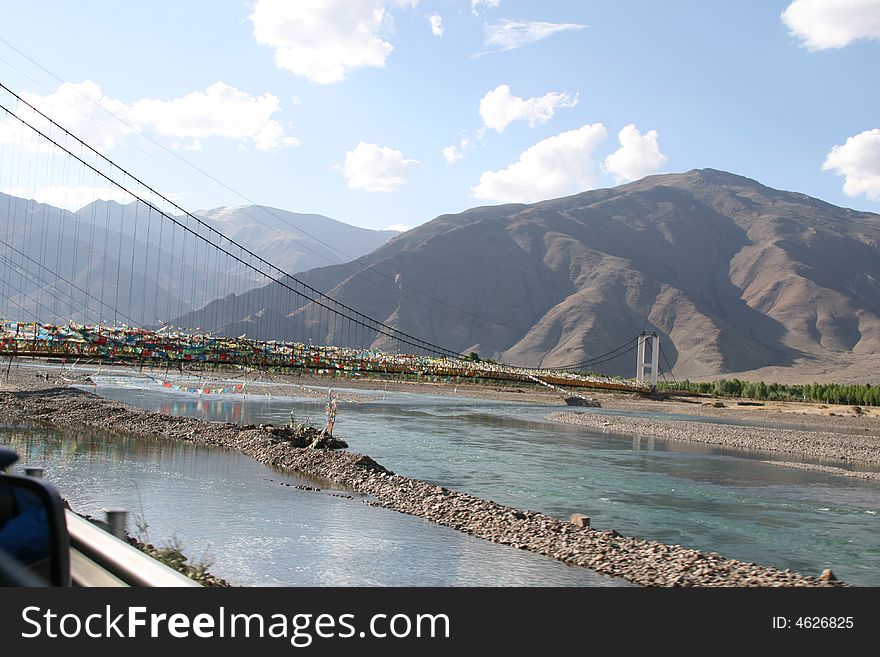 The bridge outside Lhasa, in sunshine