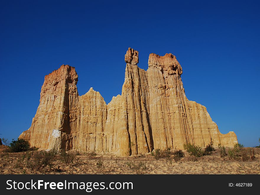 This is an grand canyon about Soil Forest .It in yunna china.We say tuling