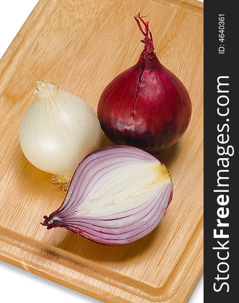 Half of red onion, the whole white and red ones. Half of red onion, the whole white and red ones