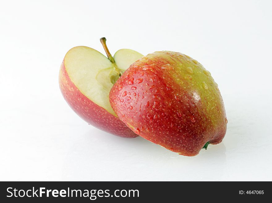Red apple  isolated on a white background