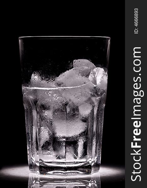 Ice for cocktail