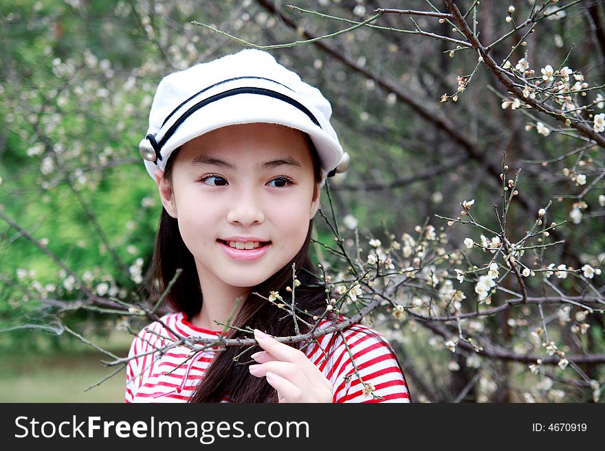 She name is yangxi. An Beautiful girl　From China. She name is yangxi. An Beautiful girl　From China.