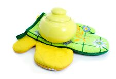 Clay Pot On Kitchen Mittens Royalty Free Stock Photo Clay Pot On Kitchen Mittens Royalty Free Stock Photo
