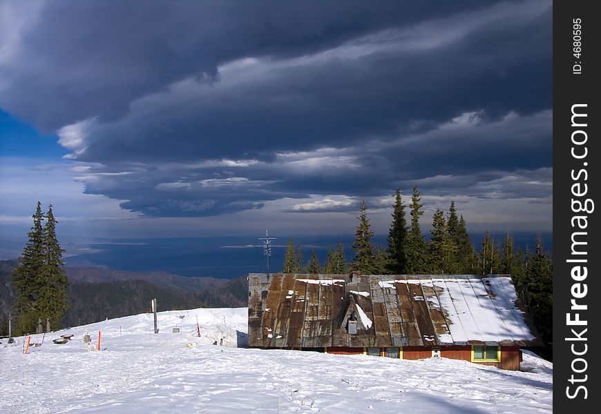 Chalet Barcaciu, in Fagaras mountains (Carpathian ridge). The shelter is located at 1550 m altitude in a beautiful glade. Chalet Barcaciu, in Fagaras mountains (Carpathian ridge). The shelter is located at 1550 m altitude in a beautiful glade.