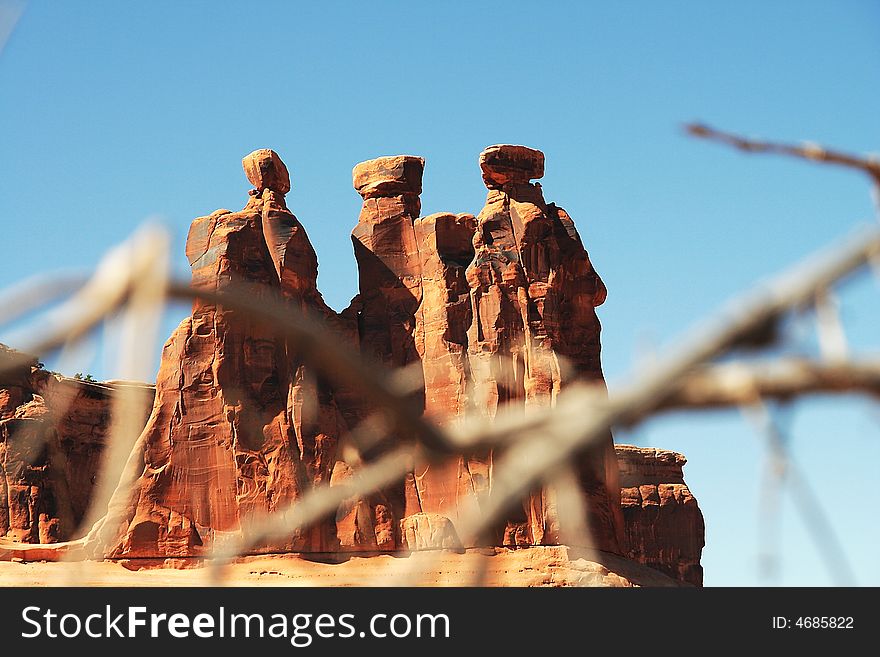 View of three gossips in arches NP