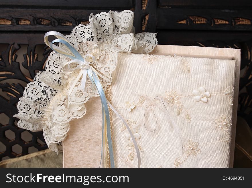 Cream Colored Jewellery box and bridal garter. Cream Colored Jewellery box and bridal garter