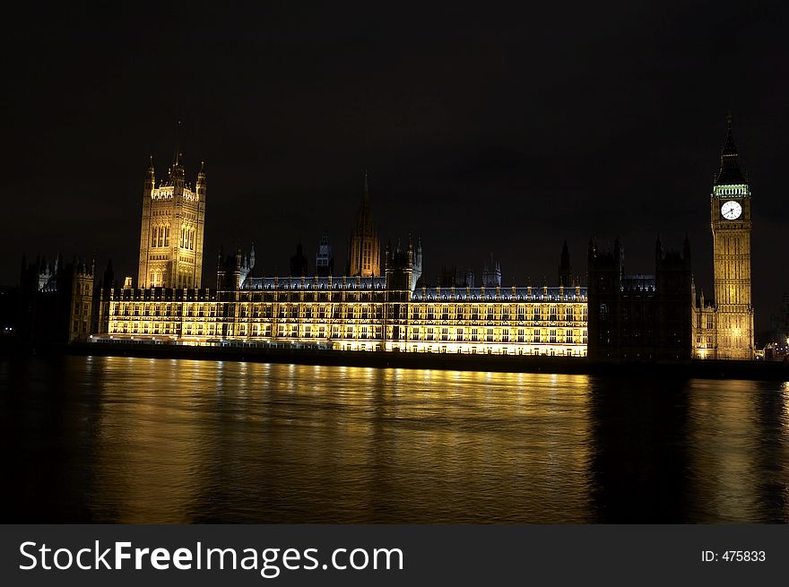 Houses of parliament and big ben at night, London, uk