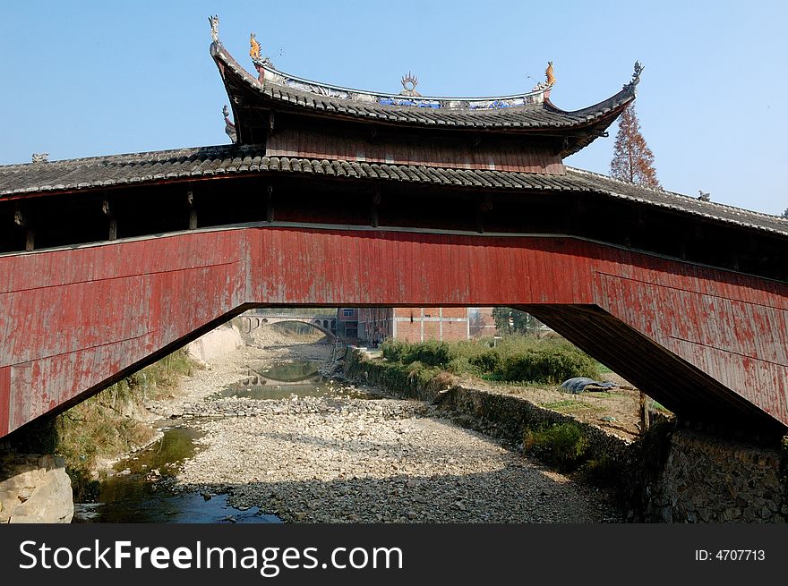 Timber Arch Lounge Bridges in Tai-Shun Mountain District,China. Timber Arch Lounge Bridges in Tai-Shun Mountain District,China.