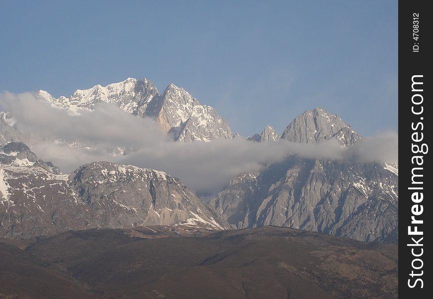 Yulong xushan snowy mountain lijiang yunnan china asia. Yulong xushan snowy mountain lijiang yunnan china asia