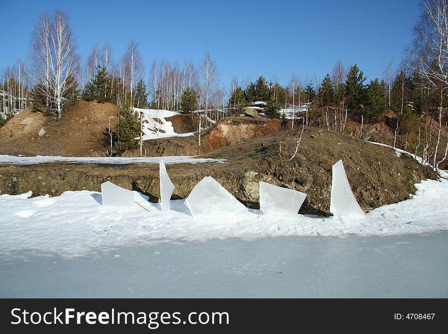 Exposition of five ice figures. Exposition of five ice figures