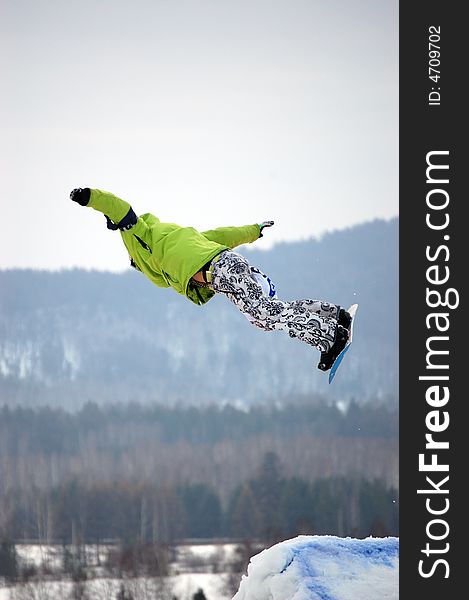 Snowboard free style (big air)