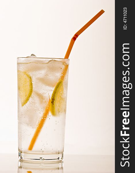 Drink series: fresh lemon cocktail with ice