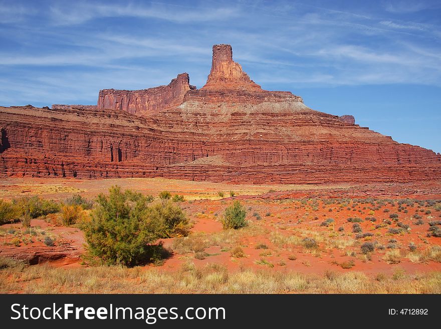 Desert,Monument valley
 View of the red rock formations in Canyonlands National Park with blue sky�s and clouds. Desert,Monument valley
 View of the red rock formations in Canyonlands National Park with blue sky�s and clouds