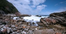 Rocky Shores Of Victoria Bay Royalty Free Stock Photography Rocky Shores Of Victoria Bay Royalty Free Stock Photography