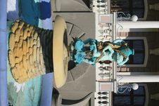 Statue At Fountains In Riga Royalty Free Stock Images Statue At Fountains In Riga Royalty Free Stock Images