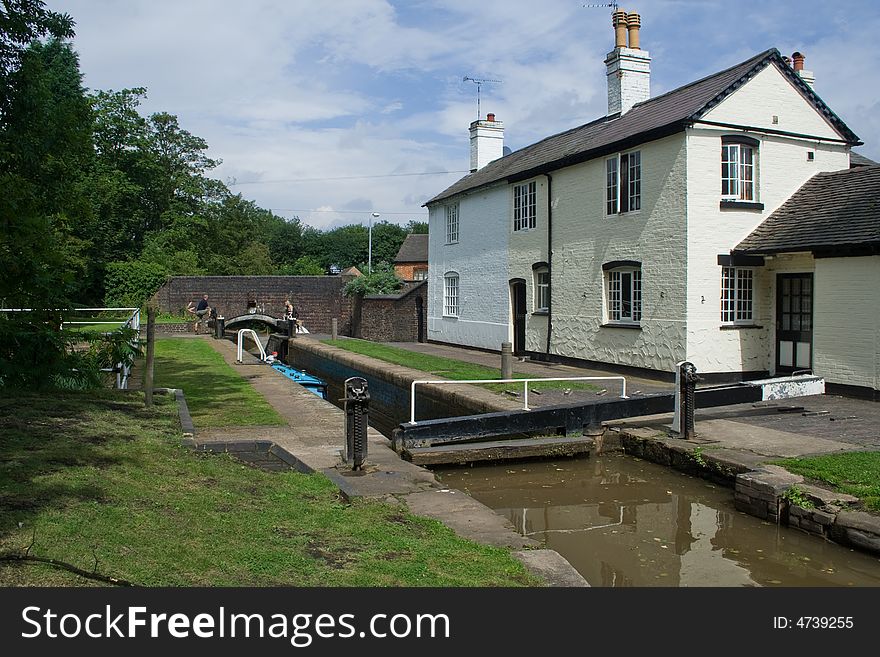 Lock Keepers cottage on the canal