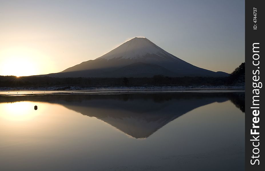 The beautiful morning at sunshine Mt, fuji in the lake. The beautiful morning at sunshine Mt, fuji in the lake