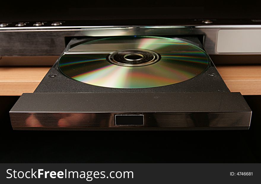 DVD player with cd disc