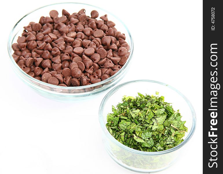 Chocolate Chips And Fresh Mint Leaves