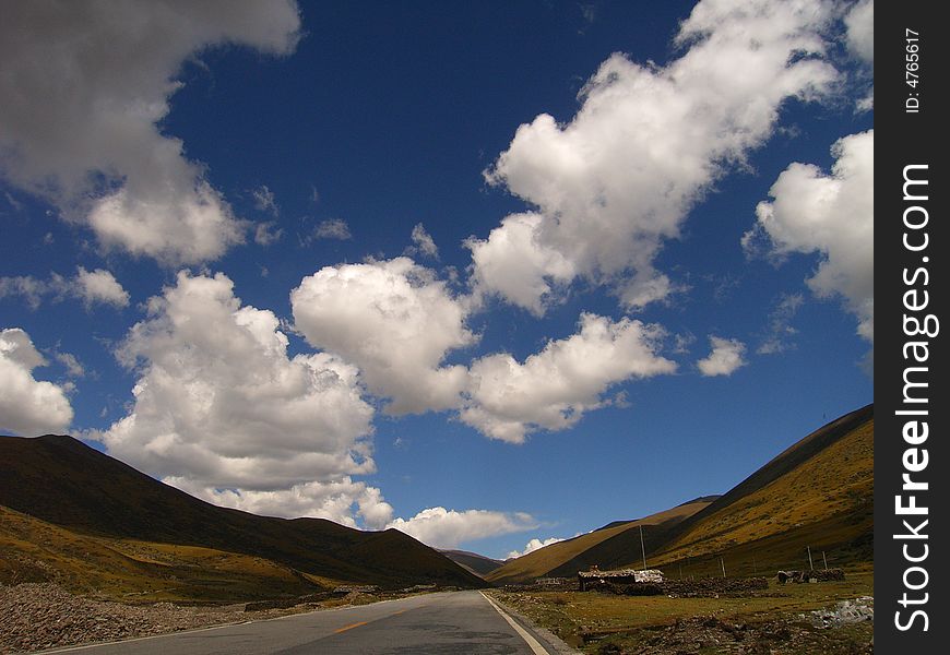 Very beatuiful landscape.altitude about 5100 meter.south of sichuan provence,china. Very beatuiful landscape.altitude about 5100 meter.south of sichuan provence,china.