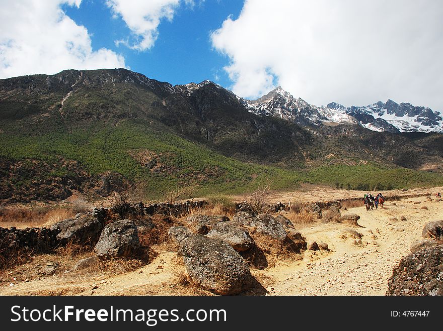 It is very beautiful in yunnan lijiang.This is Jade Dragon Snow Mountain.