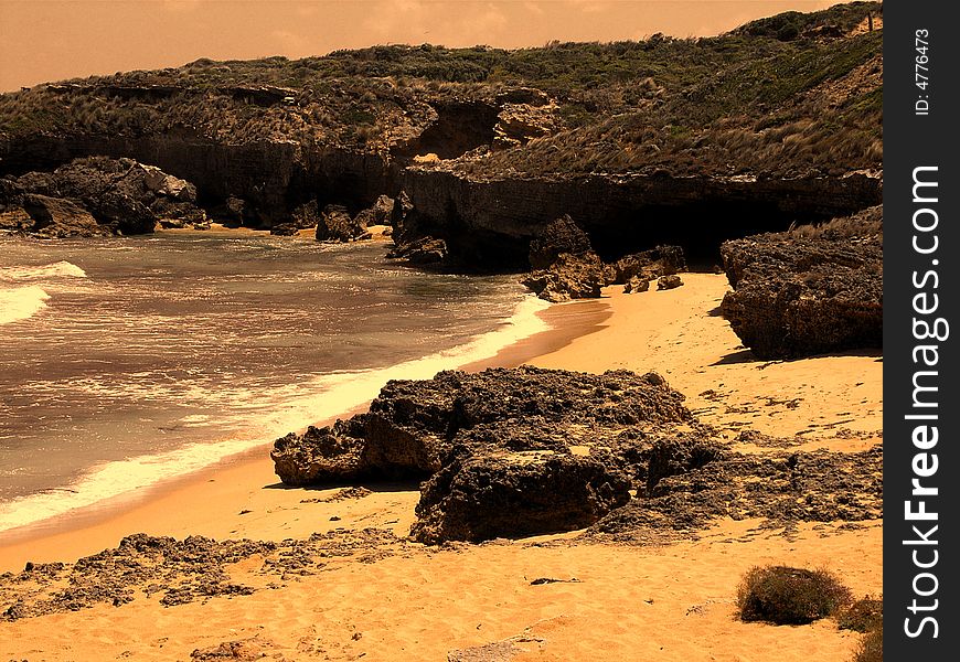 Photograph taken featuring dramatic coastal scenery near Robe (South Australia). Photograph taken featuring dramatic coastal scenery near Robe (South Australia).