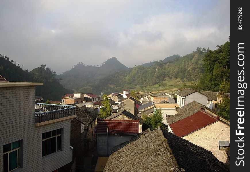 The morning of the  village near to huihang old track