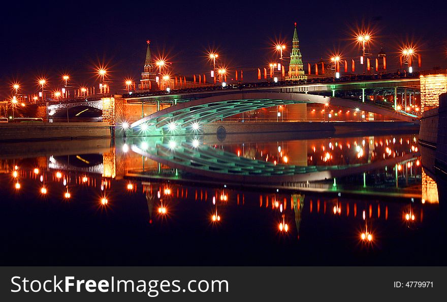 The night bridge in Moscow near the Kremlin